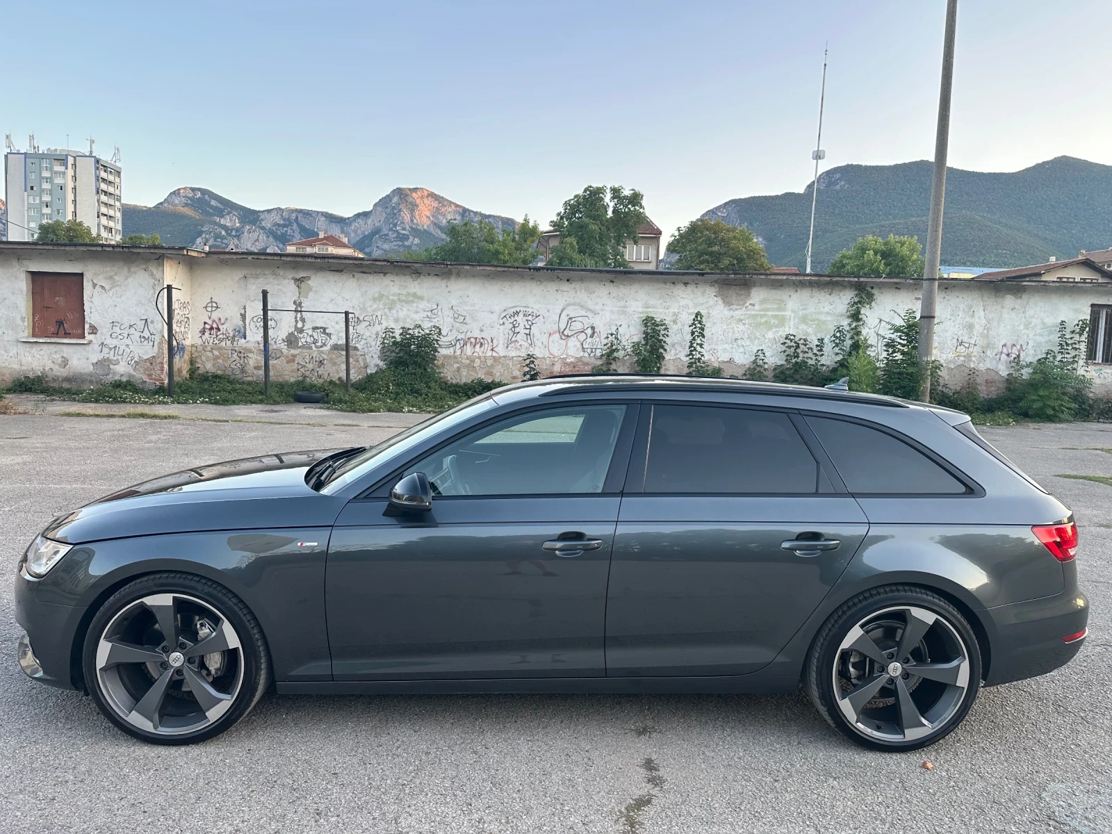 Audi A4 S-line Quattro , снимка 3 - Автомобили и джипове - 55874953