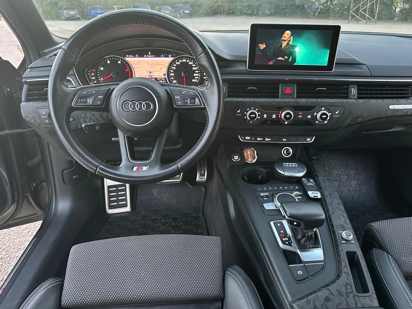 Audi A4 S-line Quattro , снимка 16 - Автомобили и джипове - 55874953