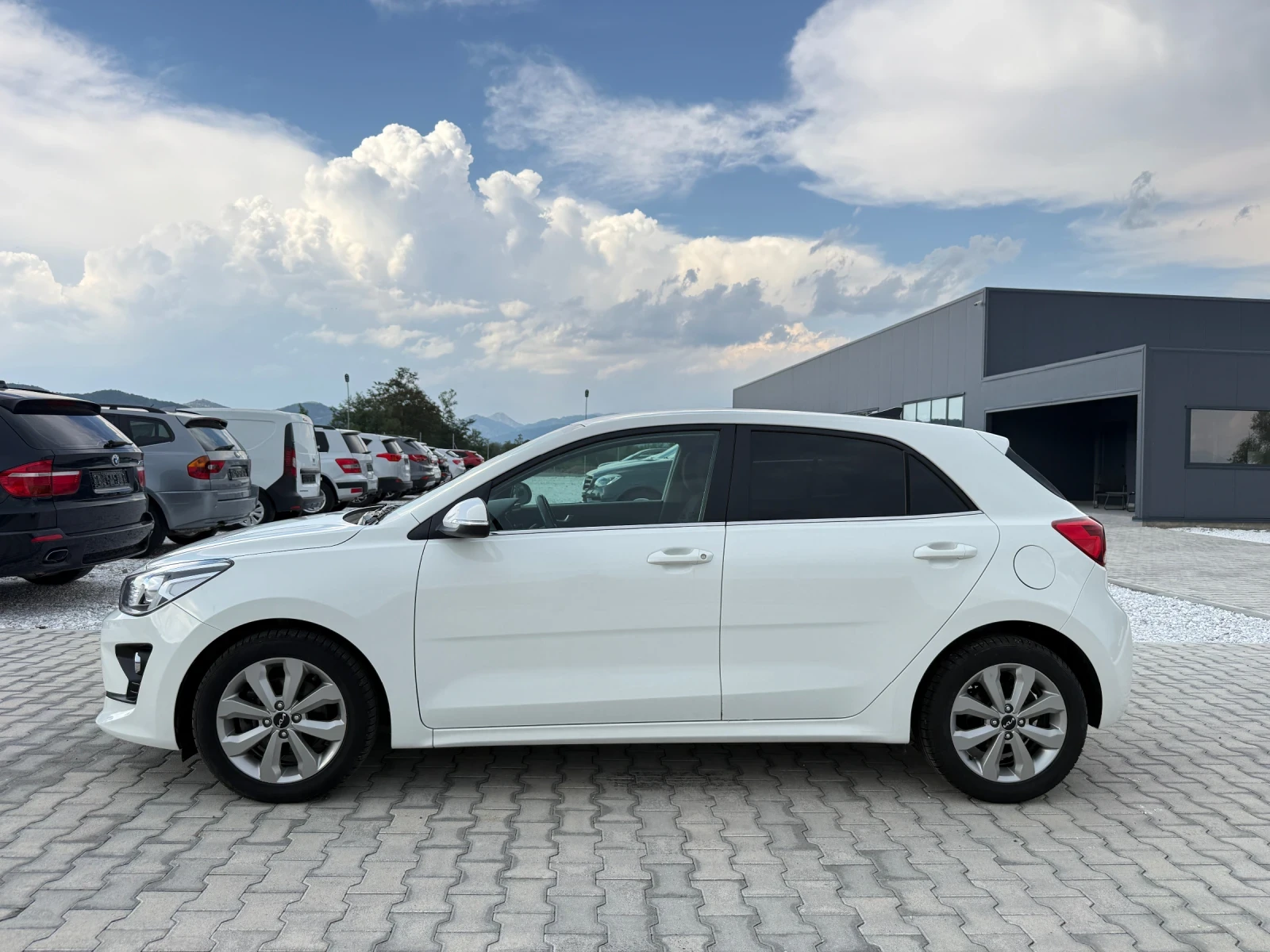 Kia Rio 1.0T-GDI NAVI CAMERA, снимка 3 - Автомобили и джипове - 55930697