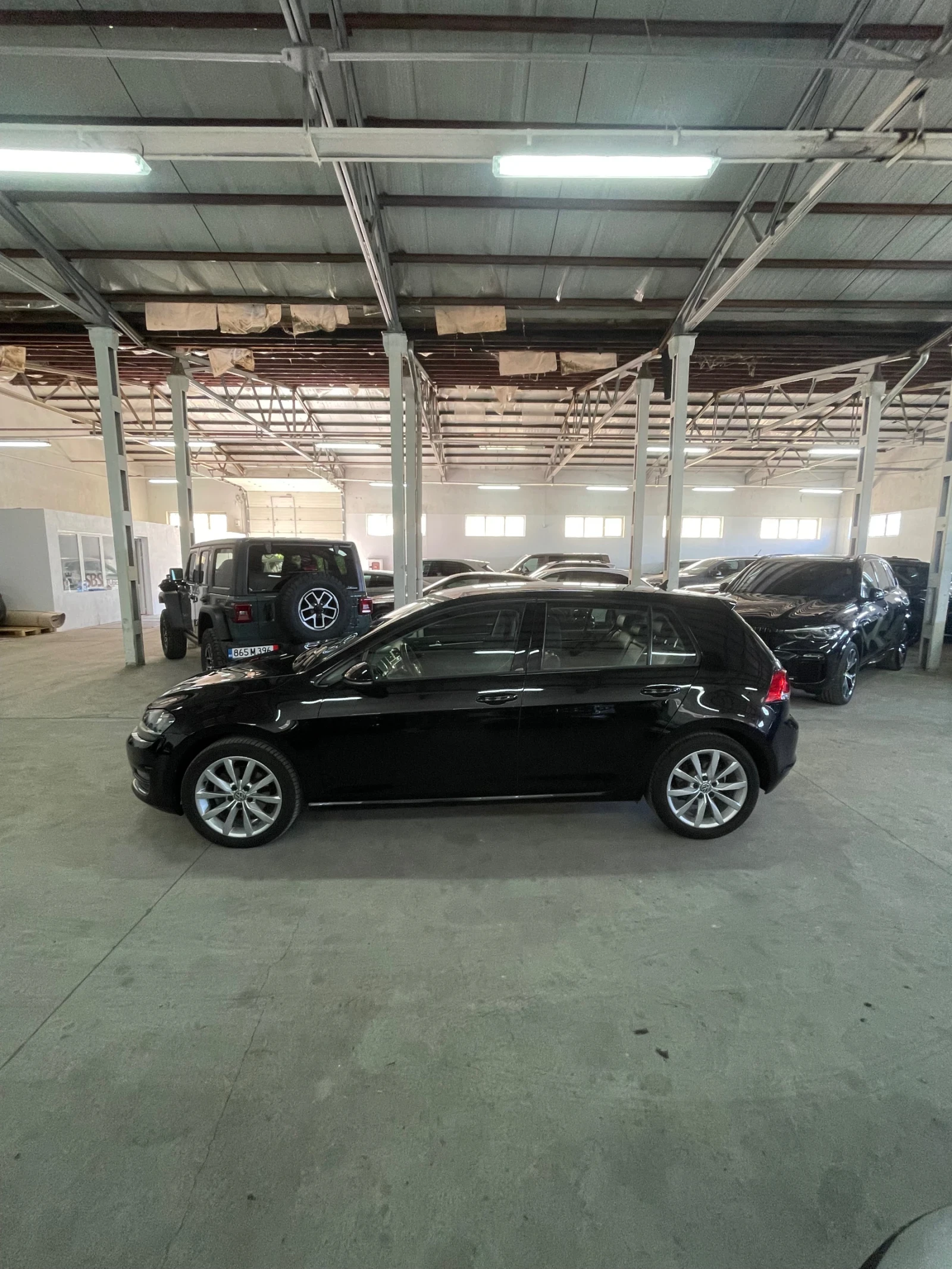 VW Golf 2.0Tdi/лед адаптив/дистр/подгрев/КАТО НОВА!!!, снимка 8 - Автомобили и джипове - 55961213