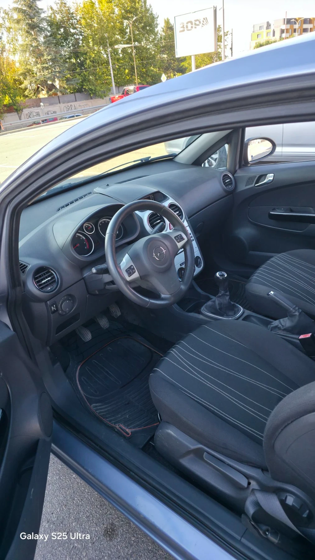 Opel Corsa, снимка 6 - Автомобили и джипове - 56004458