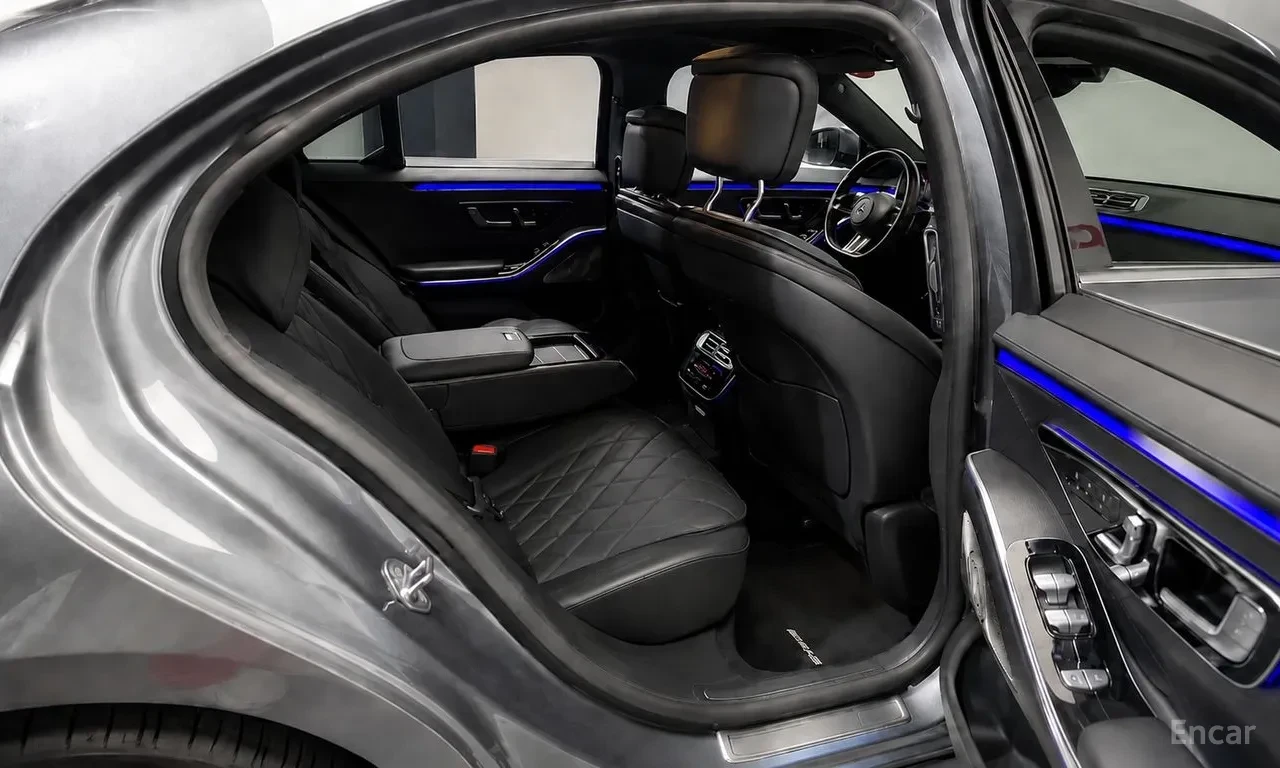 Mercedes-Benz S 400 4M / 360 / SOFT CLOSE / PANO / DISTR / HUD / ОБДУХ, снимка 13 - Автомобили и джипове - 56122340