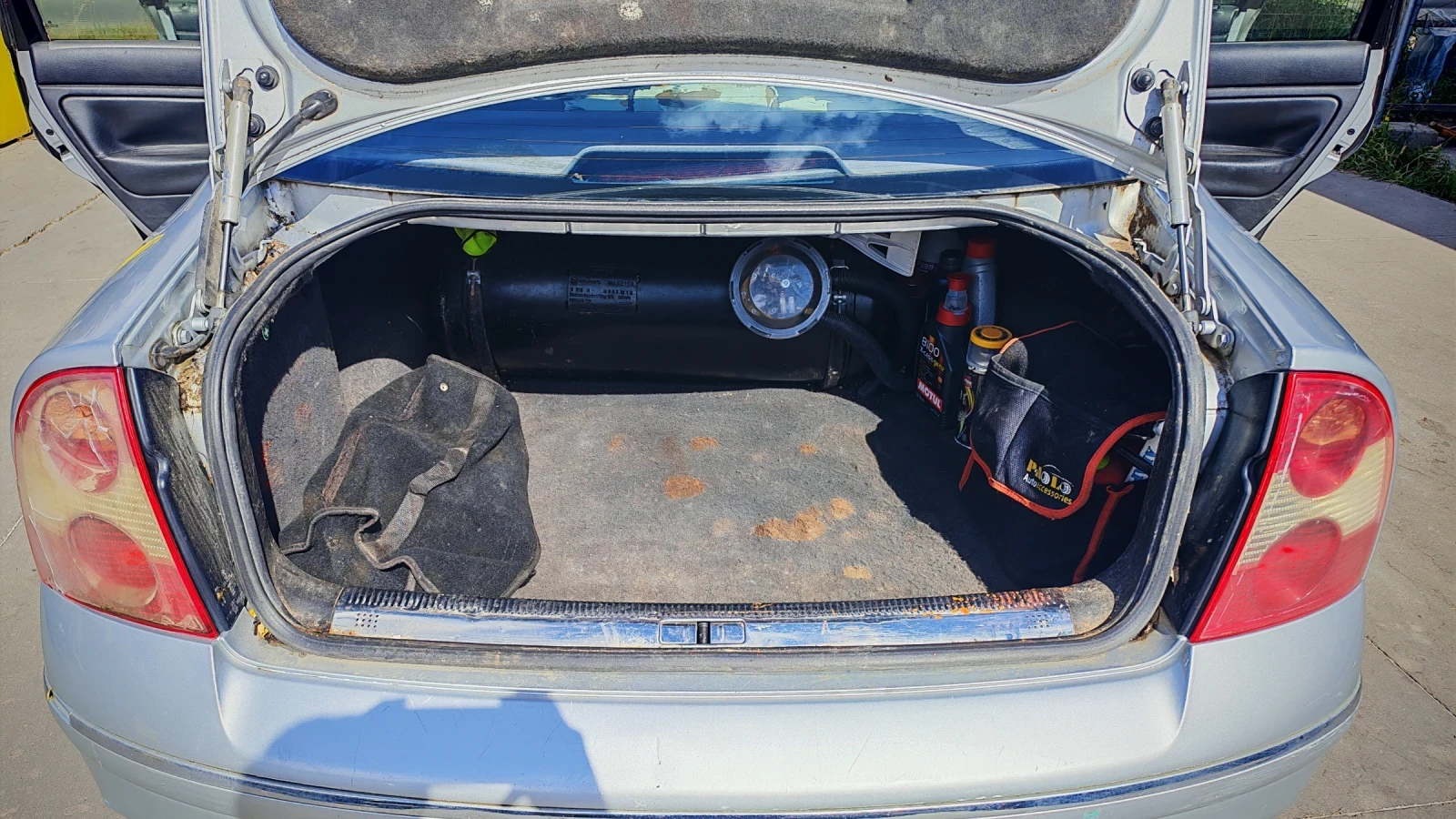 VW Passat B 5.5 4MOTION, снимка 6 - Автомобили и джипове - 56165121