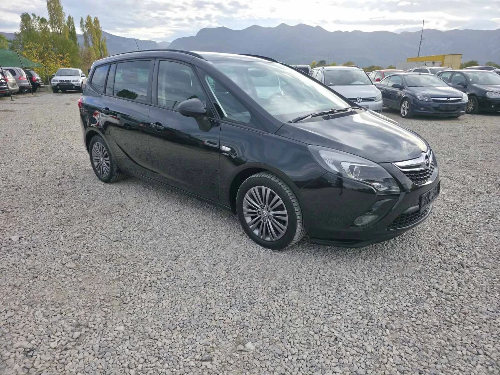 Opel Zafira 2.0CDTI-131PS, снимка 3 - Автомобили и джипове - 56434524