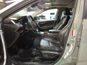 Toyota Rav4 * TRAIL * 2 БРОЯ ГУМИ* 3 КЛЮЧА* ПАНОРАМА* ПОДГРЕВИ - 20400 € / 39898.93 лв. - 79306606 7