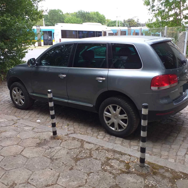 VW Touareg 2.5TDI, снимка 3 - Автомобили и джипове - 47969873