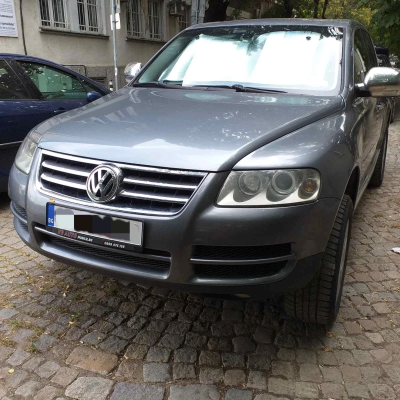 VW Touareg 2.5TDI, снимка 2 - Автомобили и джипове - 47969873