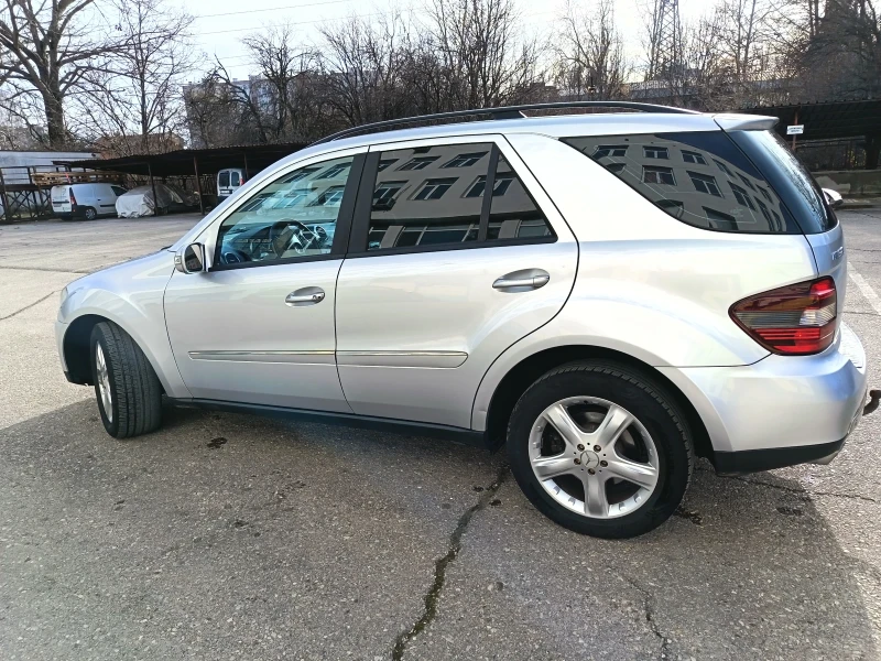Mercedes-Benz ML 320, снимка 7 - Автомобили и джипове - 52955043