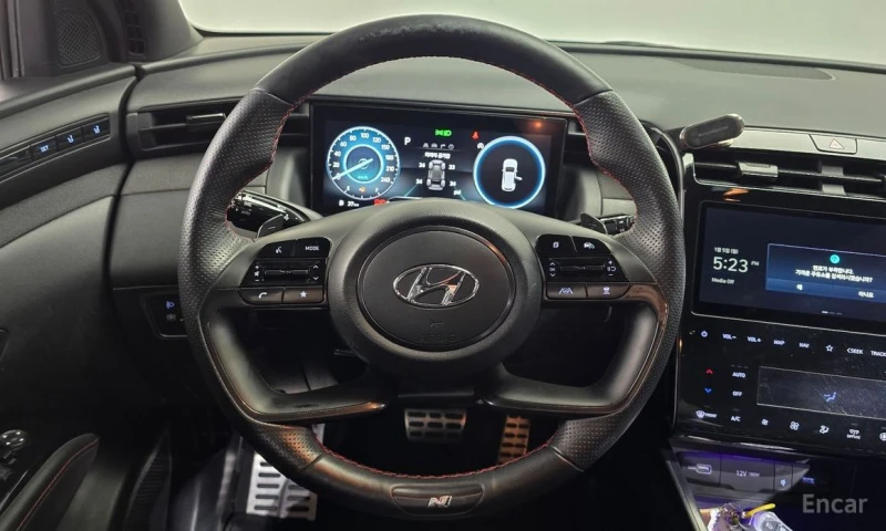 Hyundai Tucson, снимка 13 - Автомобили и джипове - 53528462