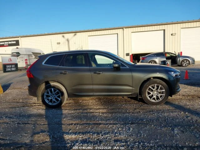 Volvo XC60 MOMENTUM* ДИГИТАЛНО* ТАБЛО* ПОДГРЕВ* КАМЕРА* МАСАЖ, снимка 5 - Автомобили и джипове - 49505730