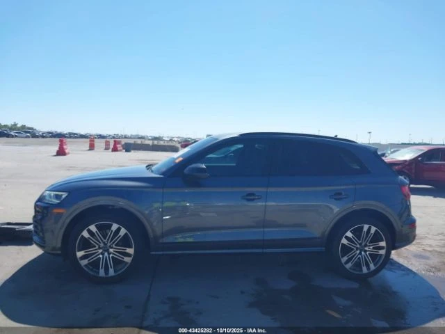 Audi SQ5 3.0T PREMIUM, снимка 13 - Автомобили и джипове - 52735917