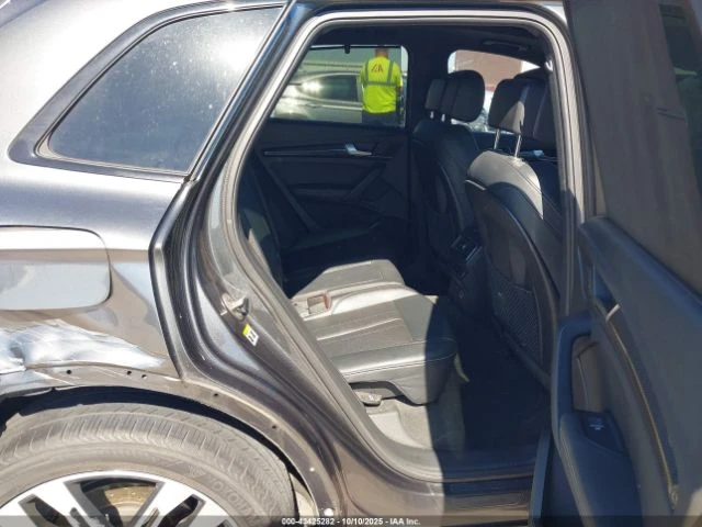 Audi SQ5 3.0T PREMIUM, снимка 8 - Автомобили и джипове - 52735917