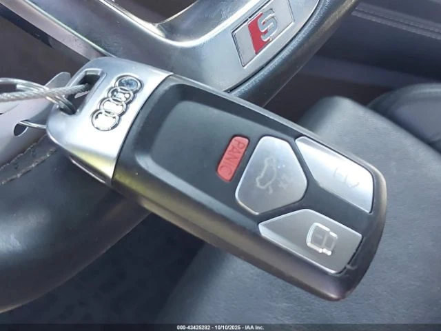 Audi SQ5 3.0T PREMIUM, снимка 10 - Автомобили и джипове - 52735917