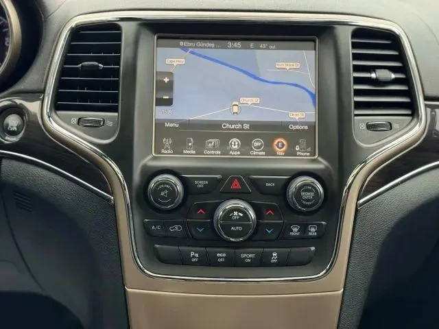 Jeep Grand cherokee Overland, снимка 15 - Автомобили и джипове - 55508824