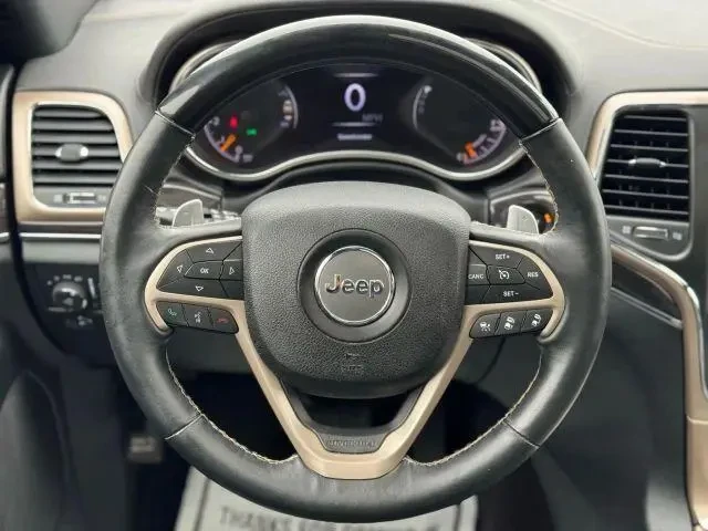 Jeep Grand cherokee Overland, снимка 9 - Автомобили и джипове - 55508824