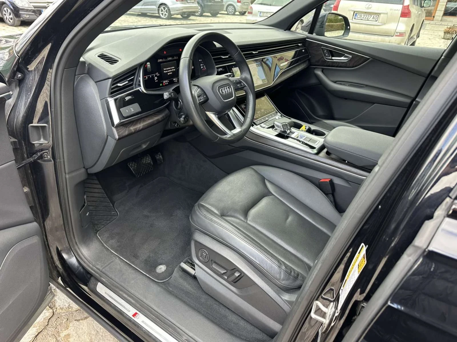 Audi Q7 55TFSI PROGRESSIVE S-LINE 360 PANORAMA 6+ 1 - изображение 8