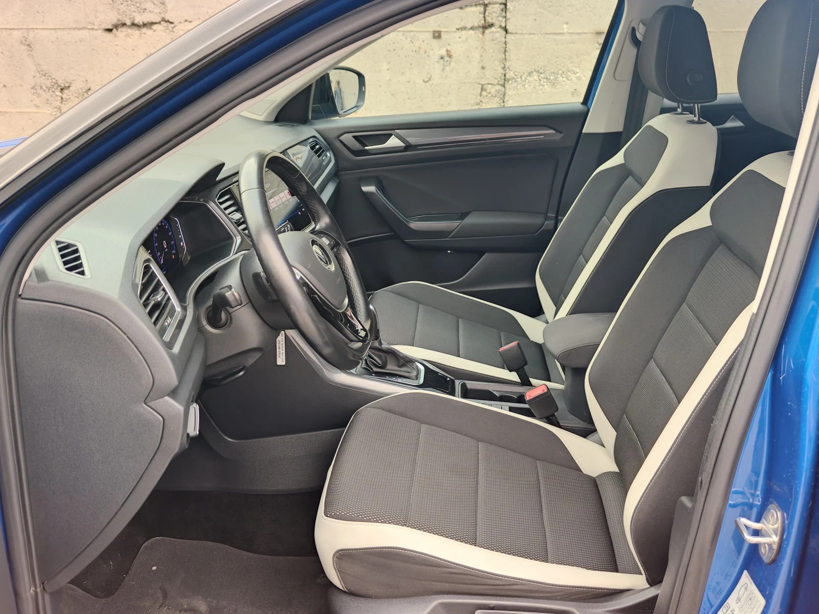 VW T-Roc 2.0TDI#150#DSG#DIGITAL#FULL#LED - изображение 7