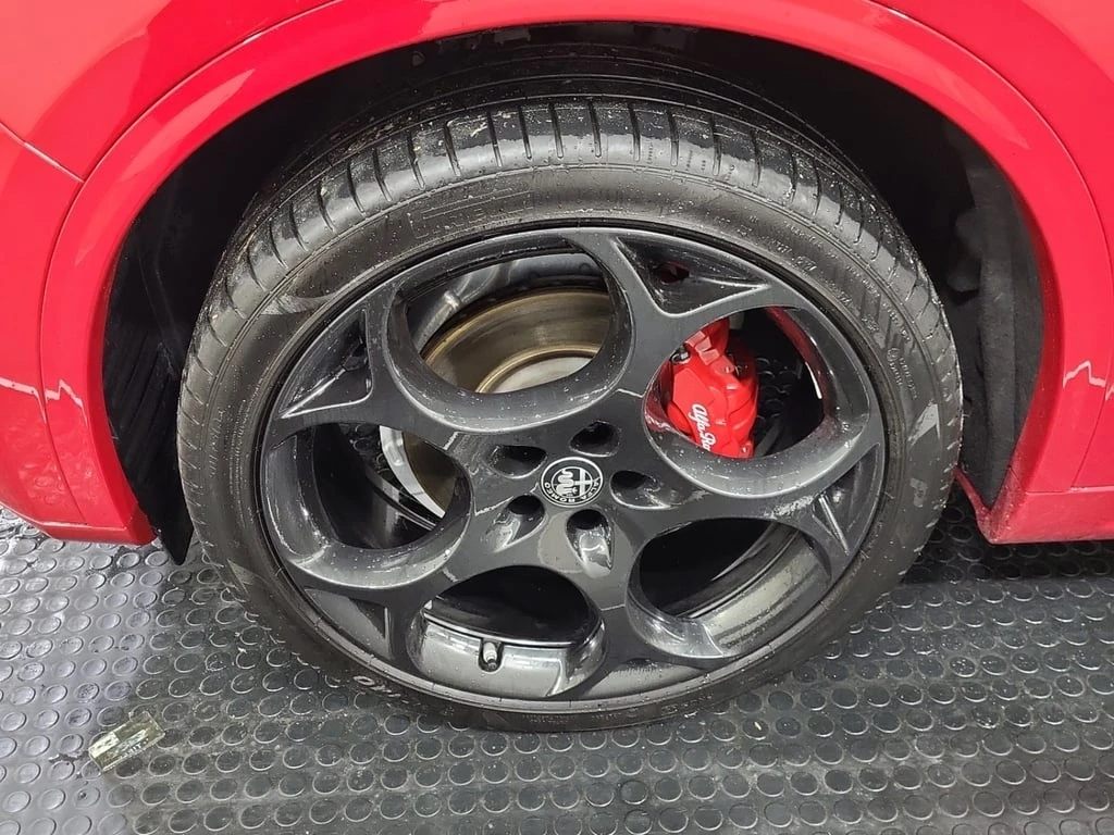 Alfa Romeo Stelvio * VELOCE * CARFAX * БЕЗ ПЪРВОНАЧАЛНА ВНОСКА - изображение 6