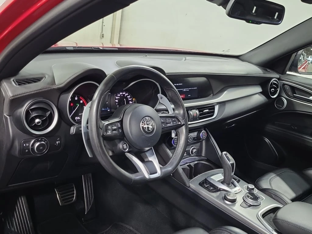 Alfa Romeo Stelvio * VELOCE * CARFAX * БЕЗ ПЪРВОНАЧАЛНА ВНОСКА - изображение 10