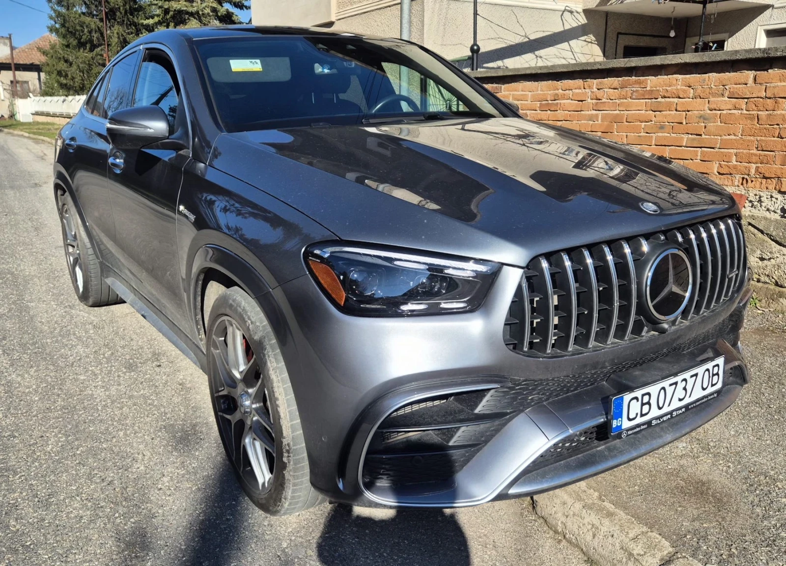 Mercedes-Benz GLE 63 S AMG 4-MATIC + /COUPE/PANO/BURMESTER, снимка 3 - Автомобили и джипове - 53739552
