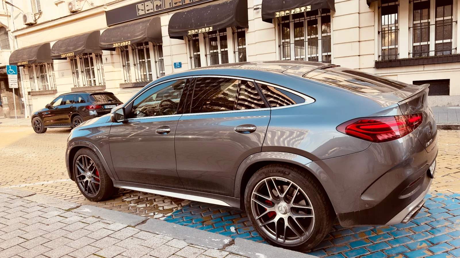 Mercedes-Benz GLE 63 S AMG 4-MATIC + /COUPE/PANO/BURMESTER | Mobile.bg � ����������� 4