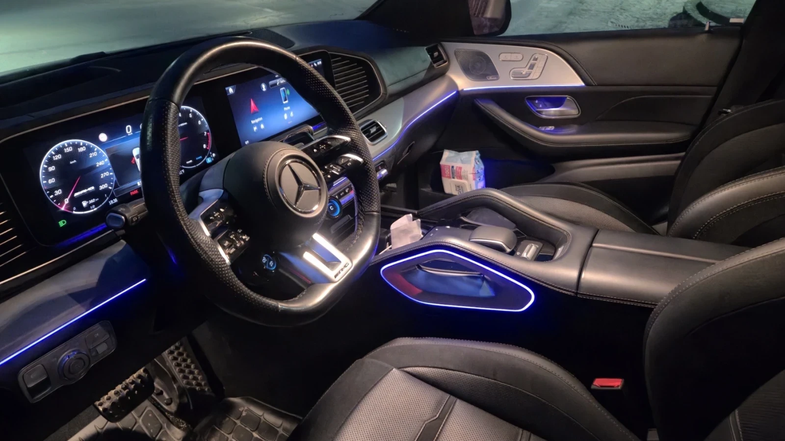 Mercedes-Benz GLE 63 S AMG 4-MATIC + /COUPE/PANO/BURMESTER, снимка 9 - Автомобили и джипове - 53739552