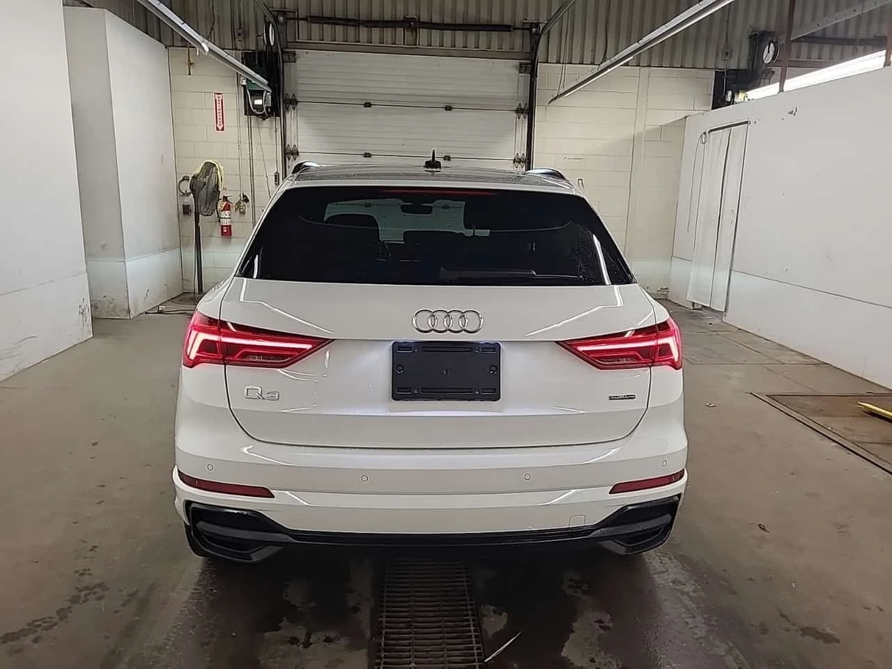 Audi Q3 S line//PROGRESSIV /CARFAX /Подгрев/Панорама/, снимка 6 - Автомобили и джипове - 53880488