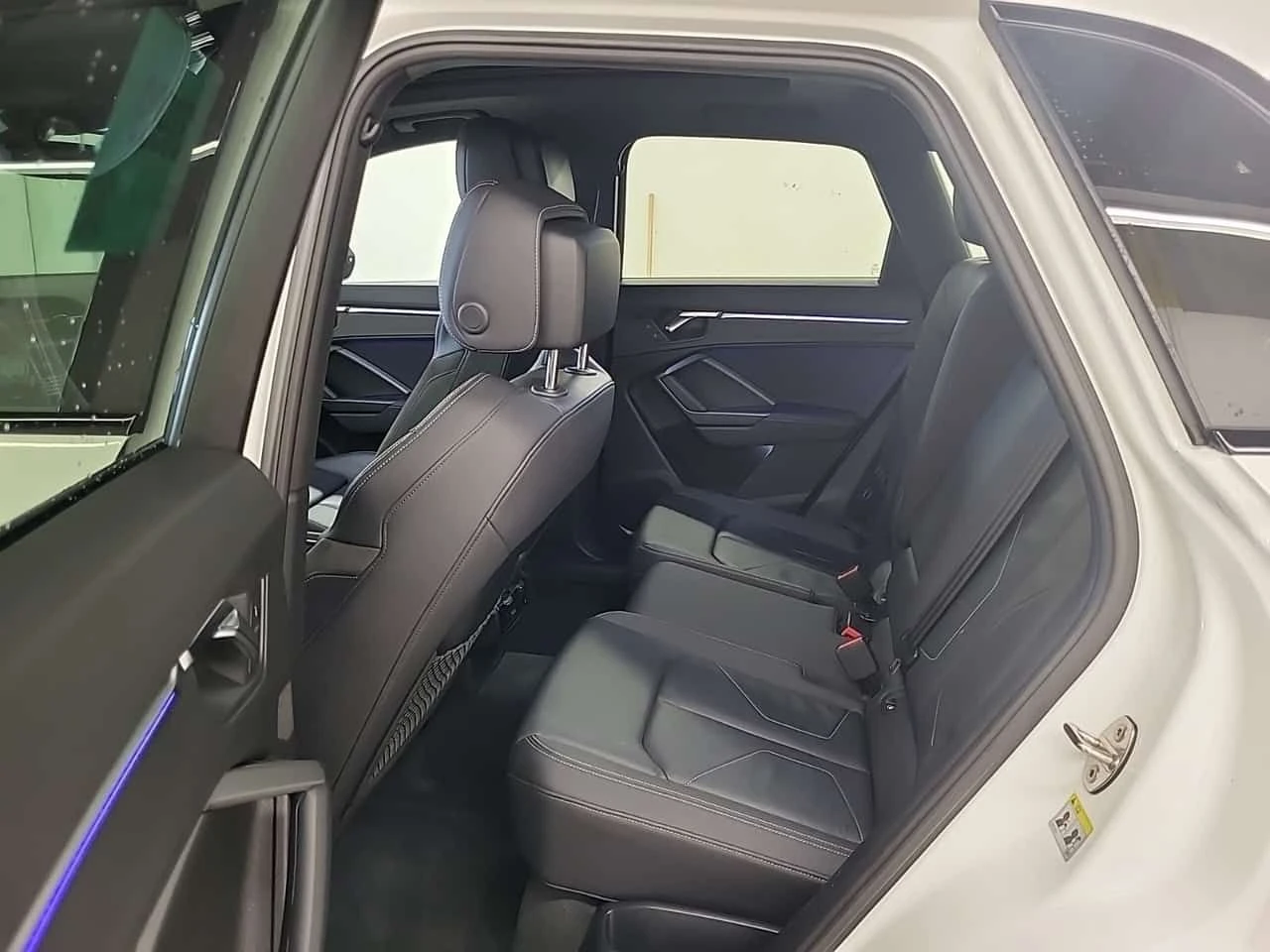 Audi Q3 S line//PROGRESSIV /CARFAX /Подгрев/Панорама/, снимка 13 - Автомобили и джипове - 53880488