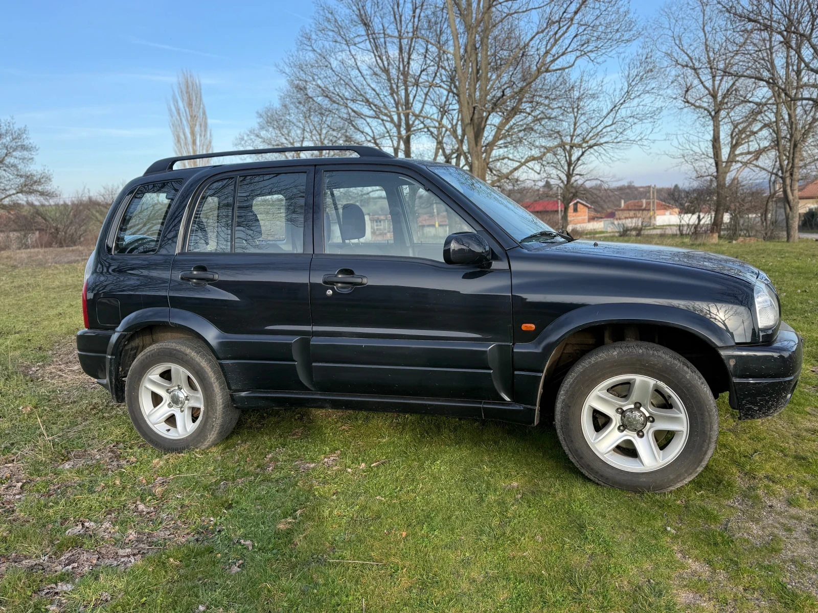 Suzuki Grand vitara 2.5, снимка 2 - Автомобили и джипове - 53927529
