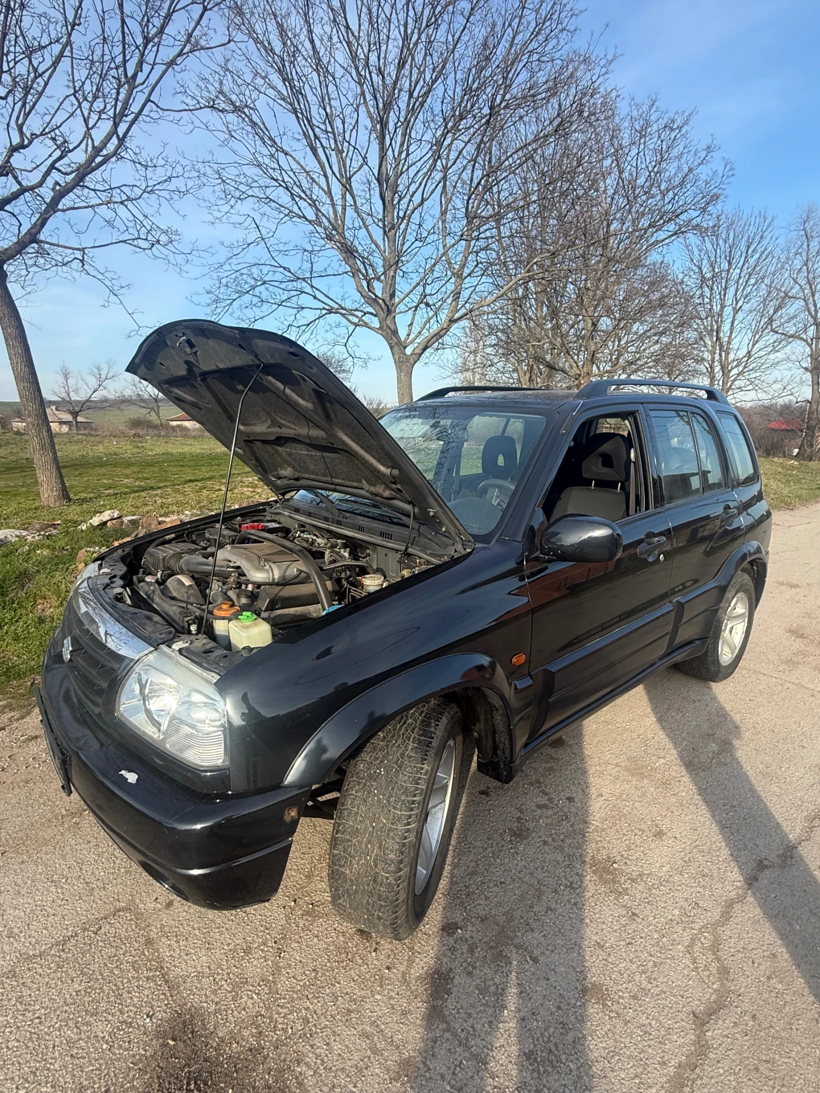 Suzuki Grand vitara 2.5, снимка 11 - Автомобили и джипове - 53927529