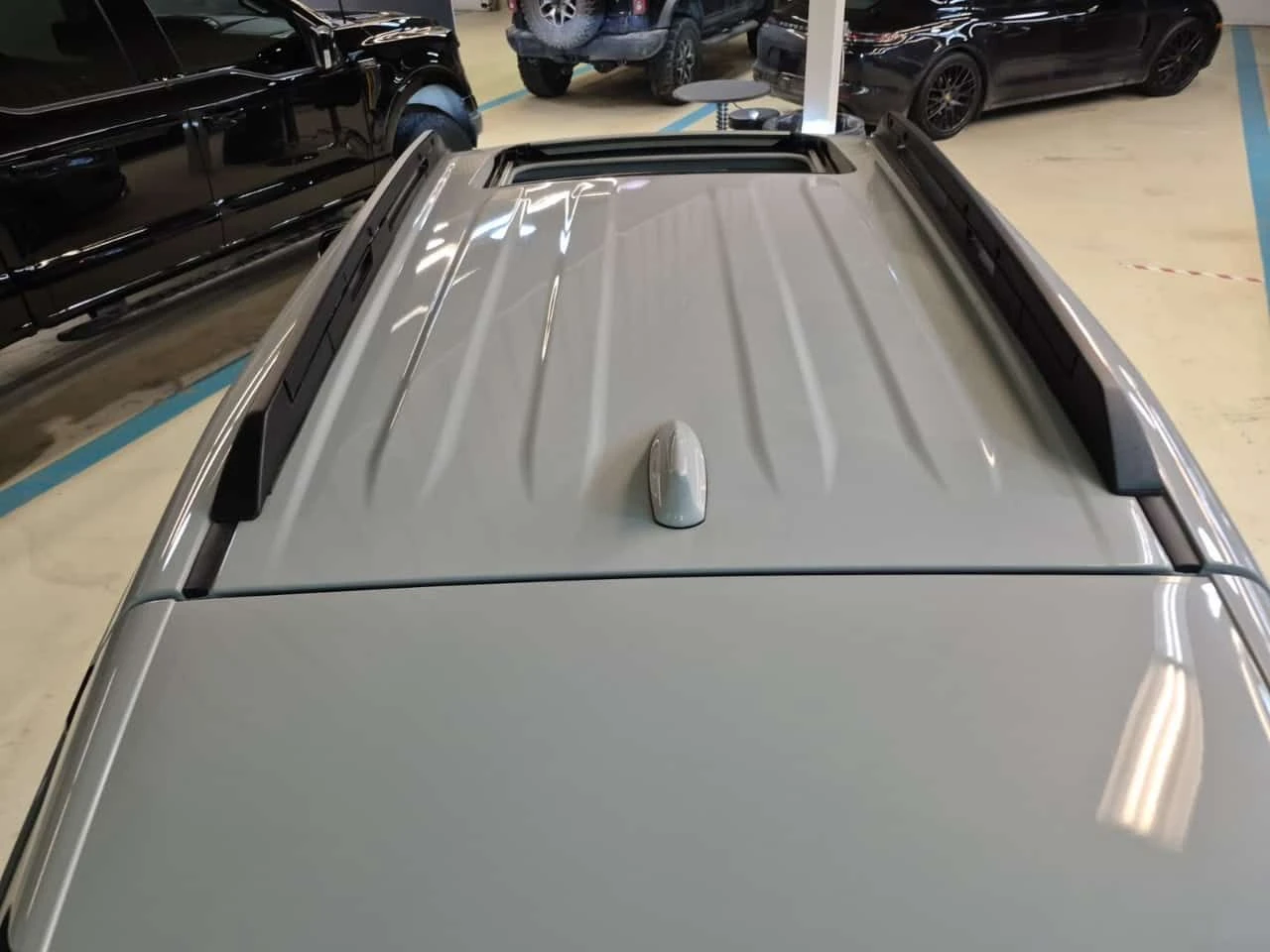 Toyota Rav4 * TRAIL * 2 БРОЯ ГУМИ* 3 КЛЮЧА* ПАНОРАМА* ПОДГРЕВИ, снимка 5 - Автомобили и джипове - 53946809