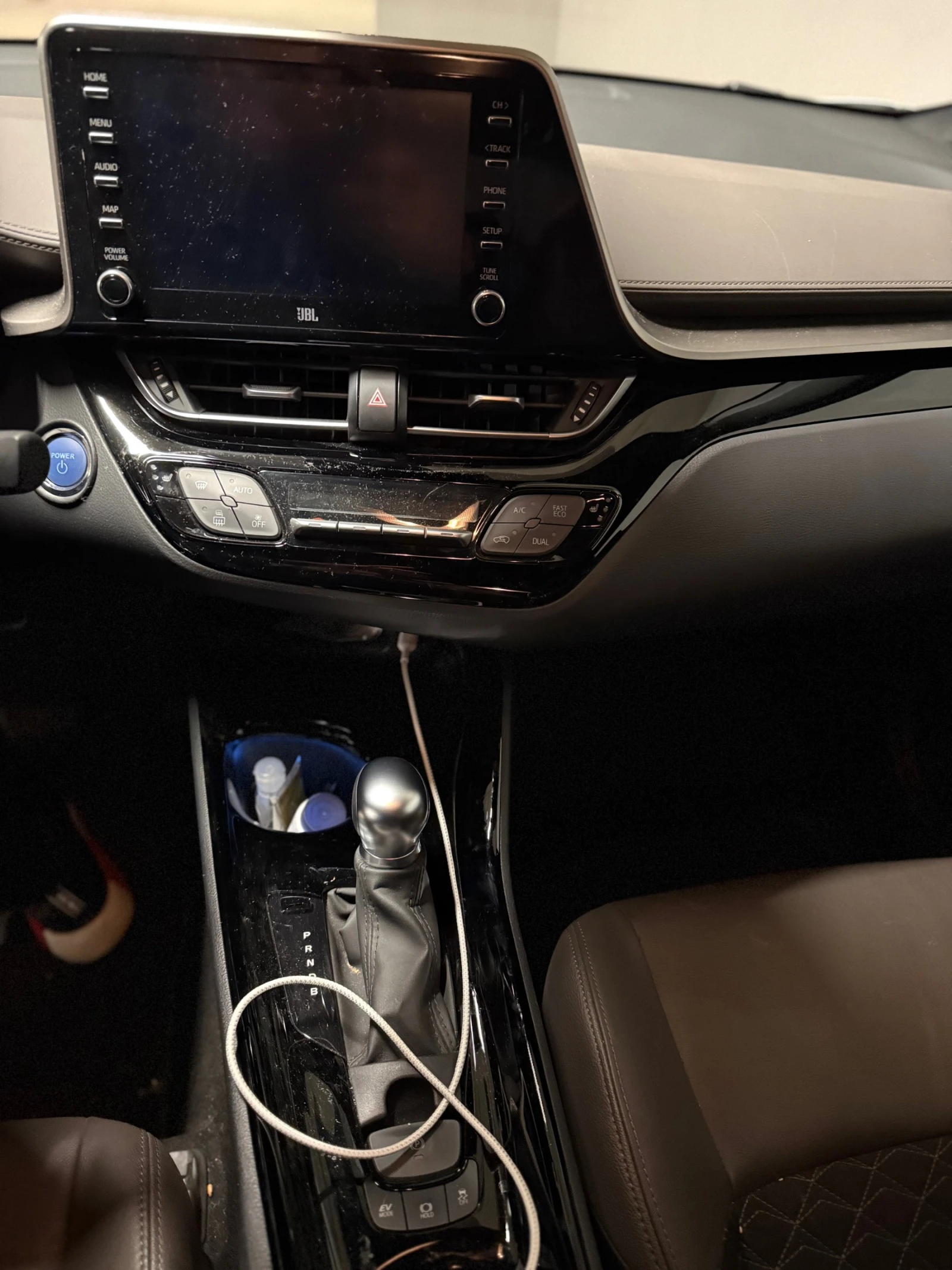 Toyota C-HR 1.8 HSD Classy, снимка 6 - Автомобили и джипове - 54006332