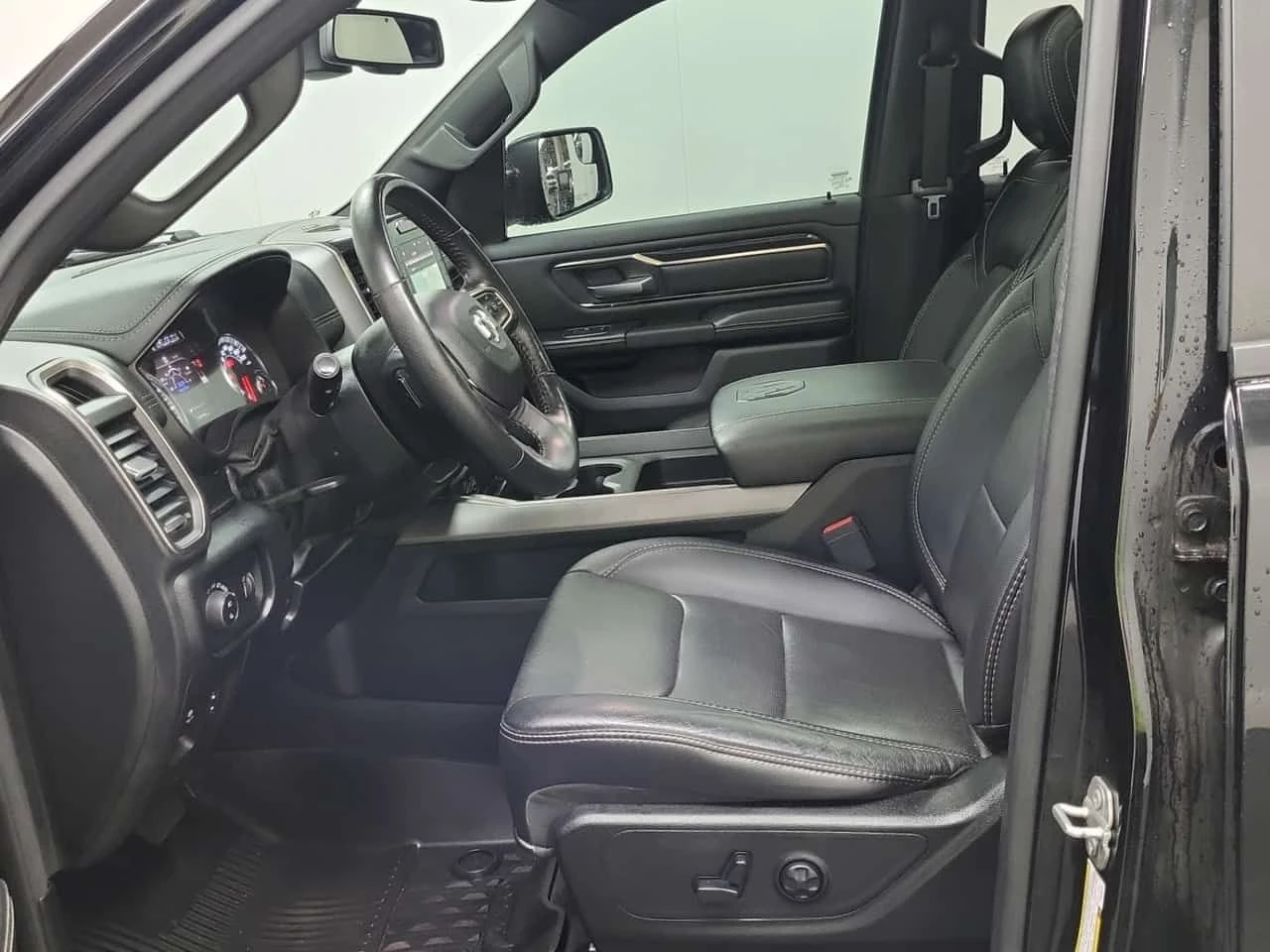 Dodge RAM 1500 SPORT CREW CAB SHORT BED * ���� ���������� *  | Mobile.bg � ����������� 9