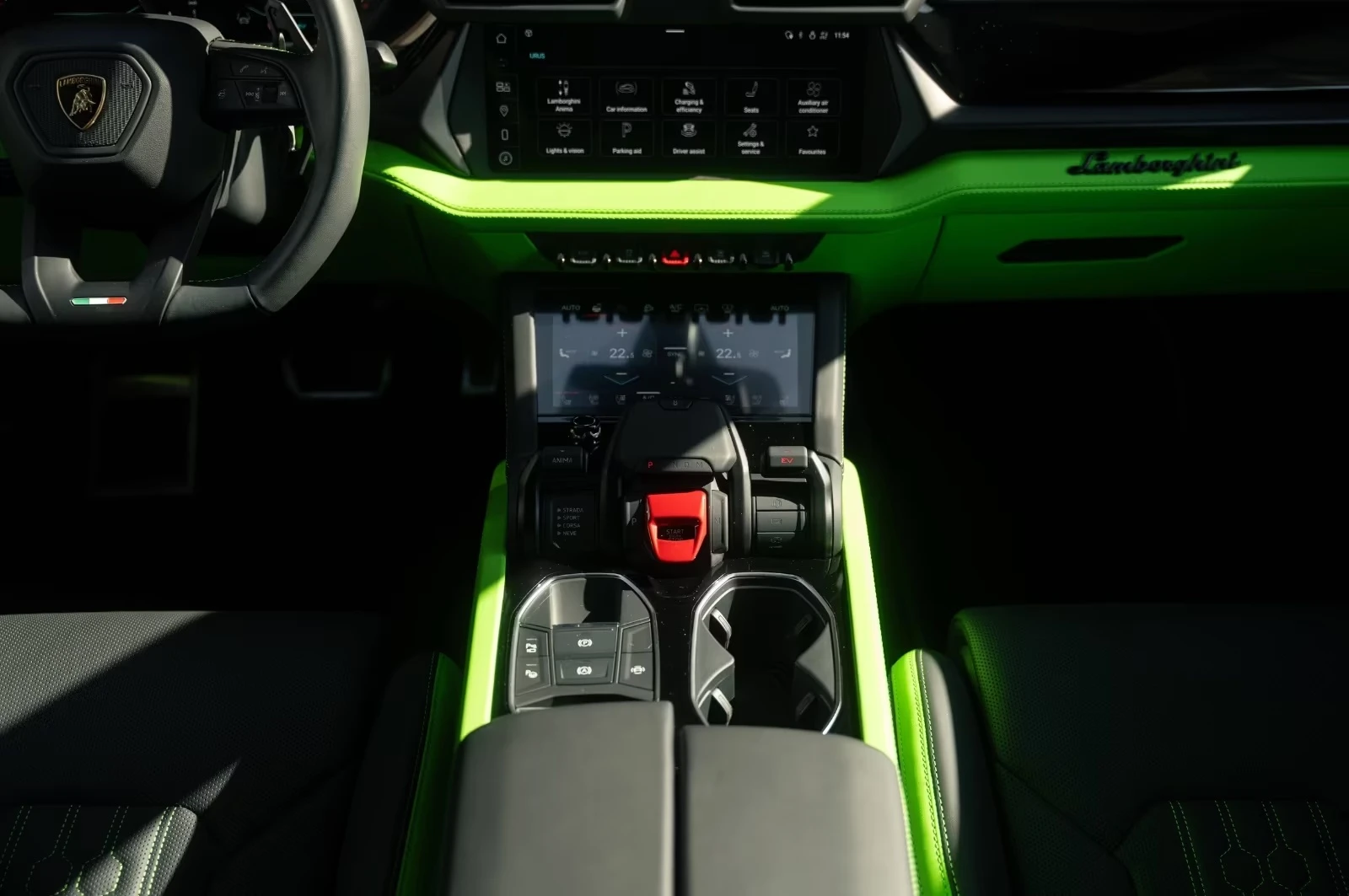 Lamborghini Urus SE / FACELIFT / PLUG-IN / 3D B&O / PANO / HEAD UP/, снимка 12 - Автомобили и джипове - 54364892