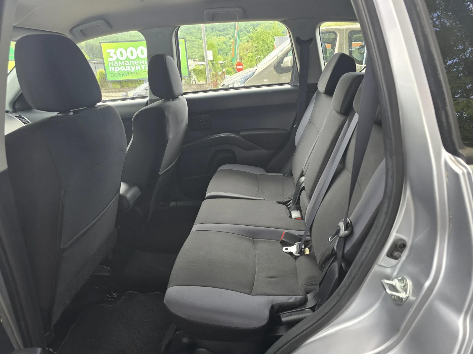 Mitsubishi Outlander 2.0i ШВЕЙЦАРИЯ , снимка 11 - Автомобили и джипове - 54503254