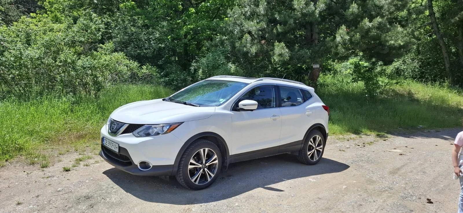 Nissan Qashqai 2.0l 141cc 4x4, снимка 3 - Автомобили и джипове - 55257676