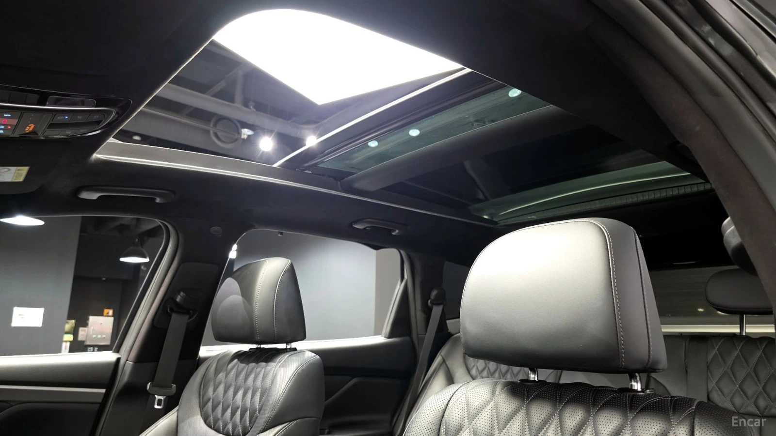 Hyundai Santa fe 2.5T* 4WD* CALLIGRAPHY* ПОДГРЕВ* ОБДУХВАНЕ* ПАНО* , снимка 16 - Автомобили и джипове - 55491881