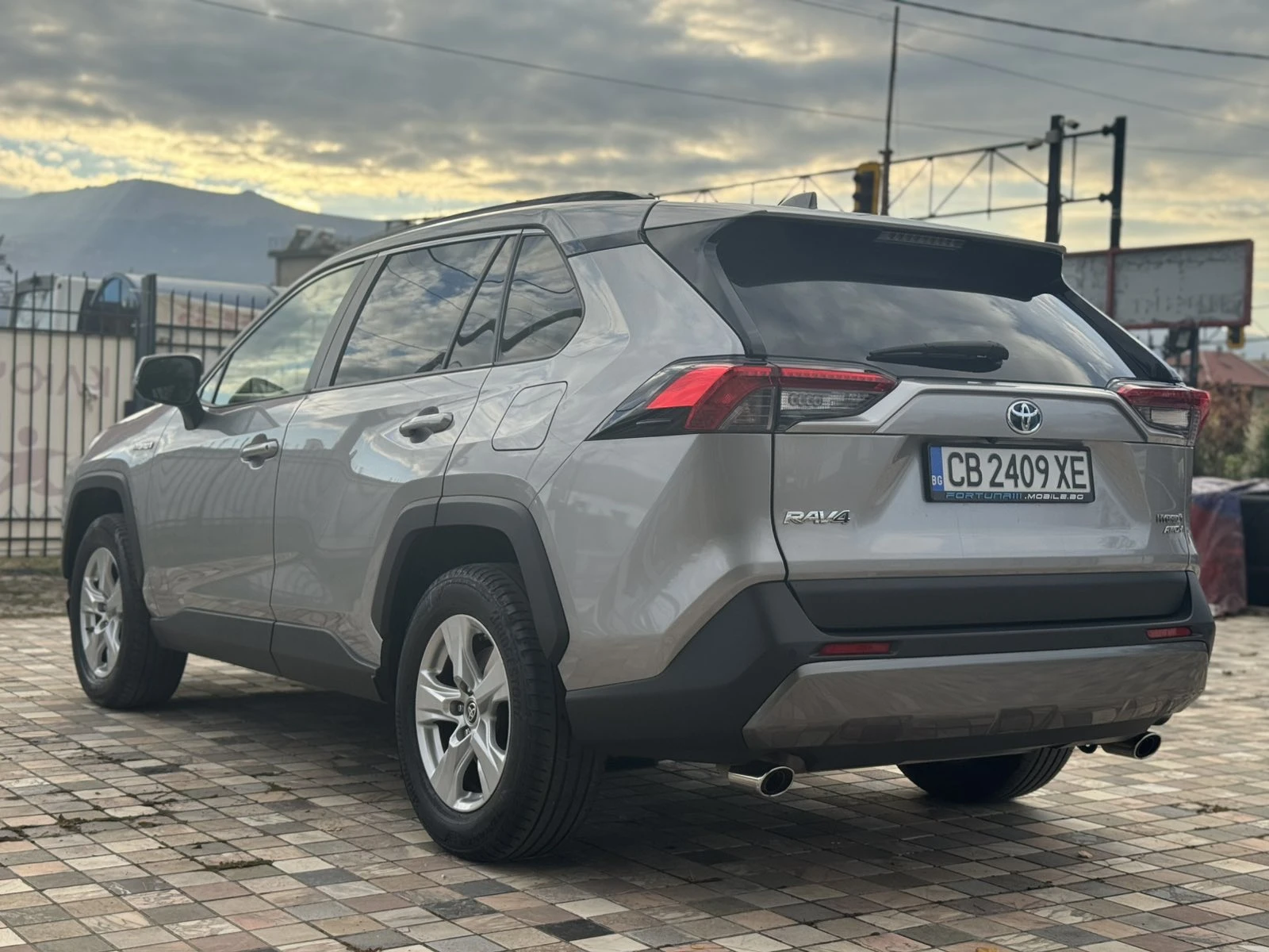 Toyota Rav4 AWD, снимка 6 - Автомобили и джипове - 55674599