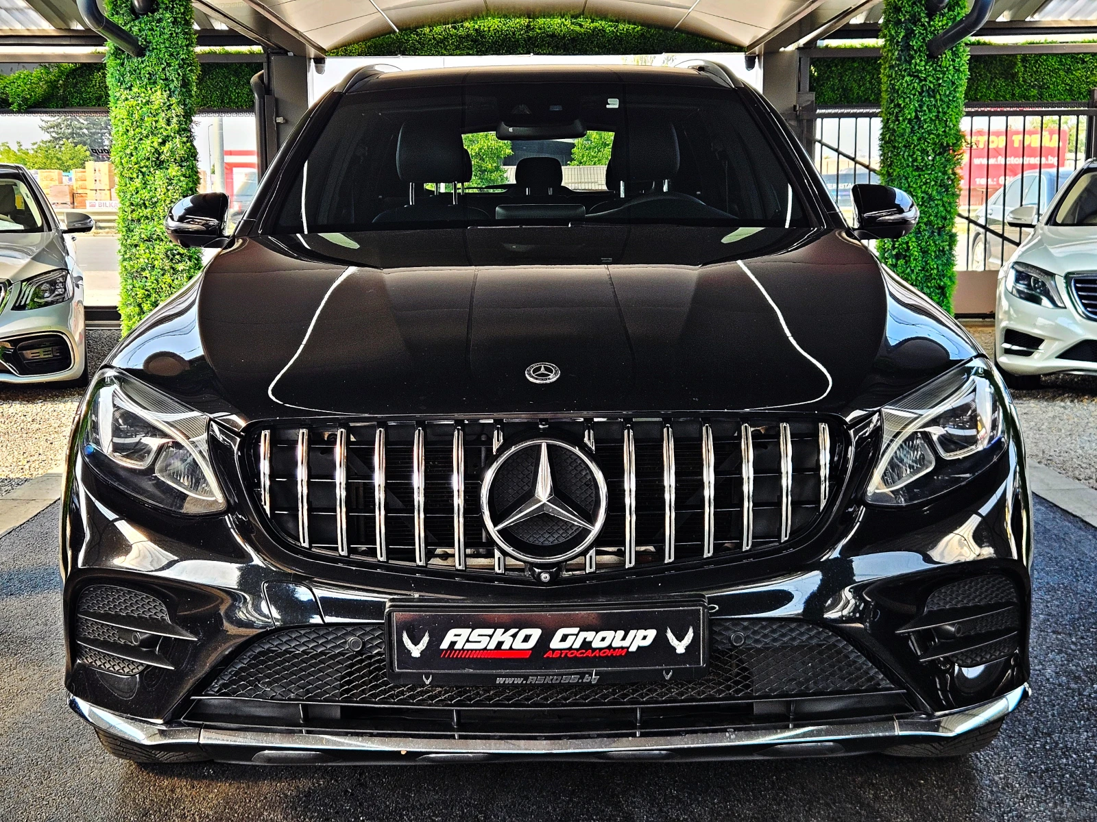 Mercedes-Benz GLC 250 AMG/GERMANY/360CAMERA/PANO/AIR/AMBI/LINE ASSYS/LIZ, снимка 2 - Автомобили и джипове - 55717126