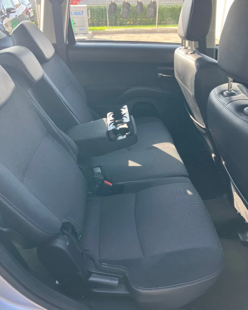 Citroen C-Crosser 2.4 Автоматик, снимка 9 - Автомобили и джипове - 55831369