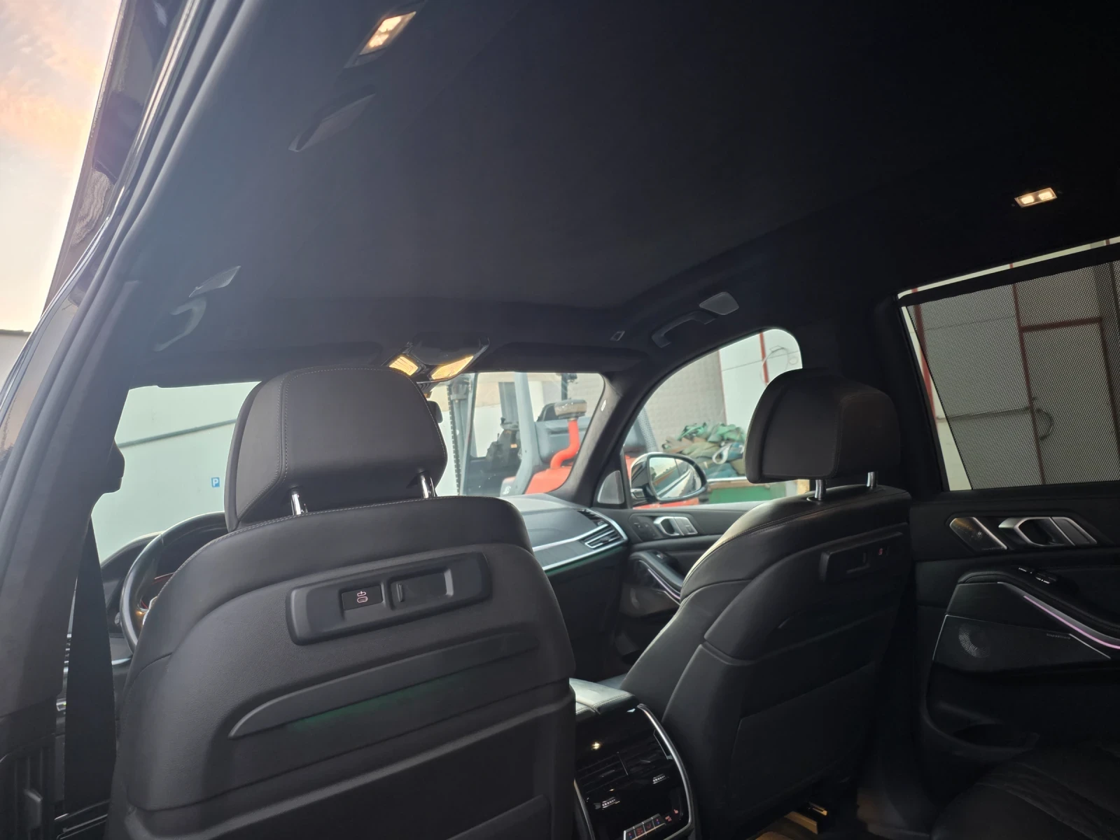 BMW X7 M50i, снимка 9 - Автомобили и джипове - 56381788