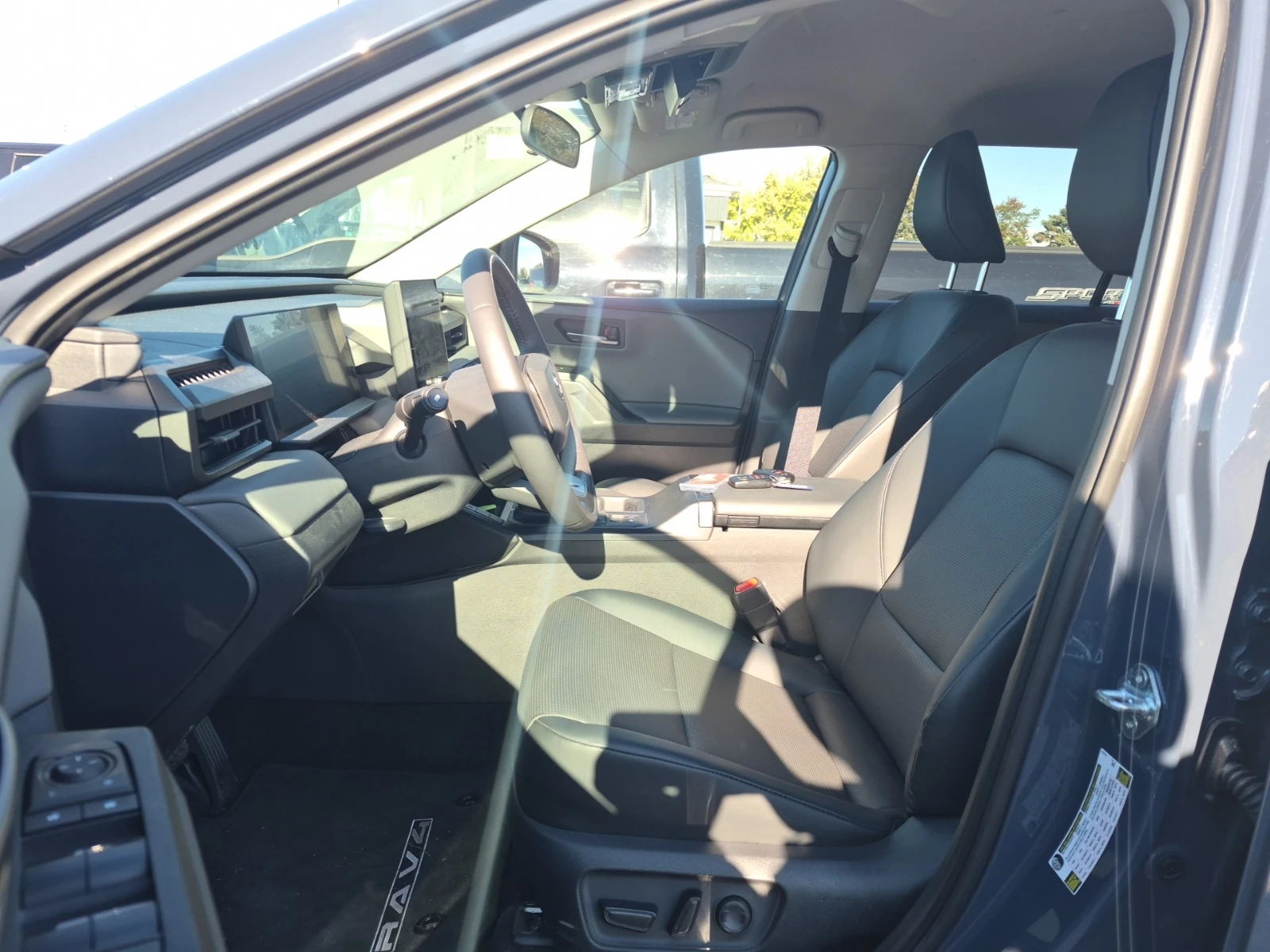 Toyota Rav4 Awd Xle Hybrid / Carfax / ������ | Mobile.bg � ����������� 3