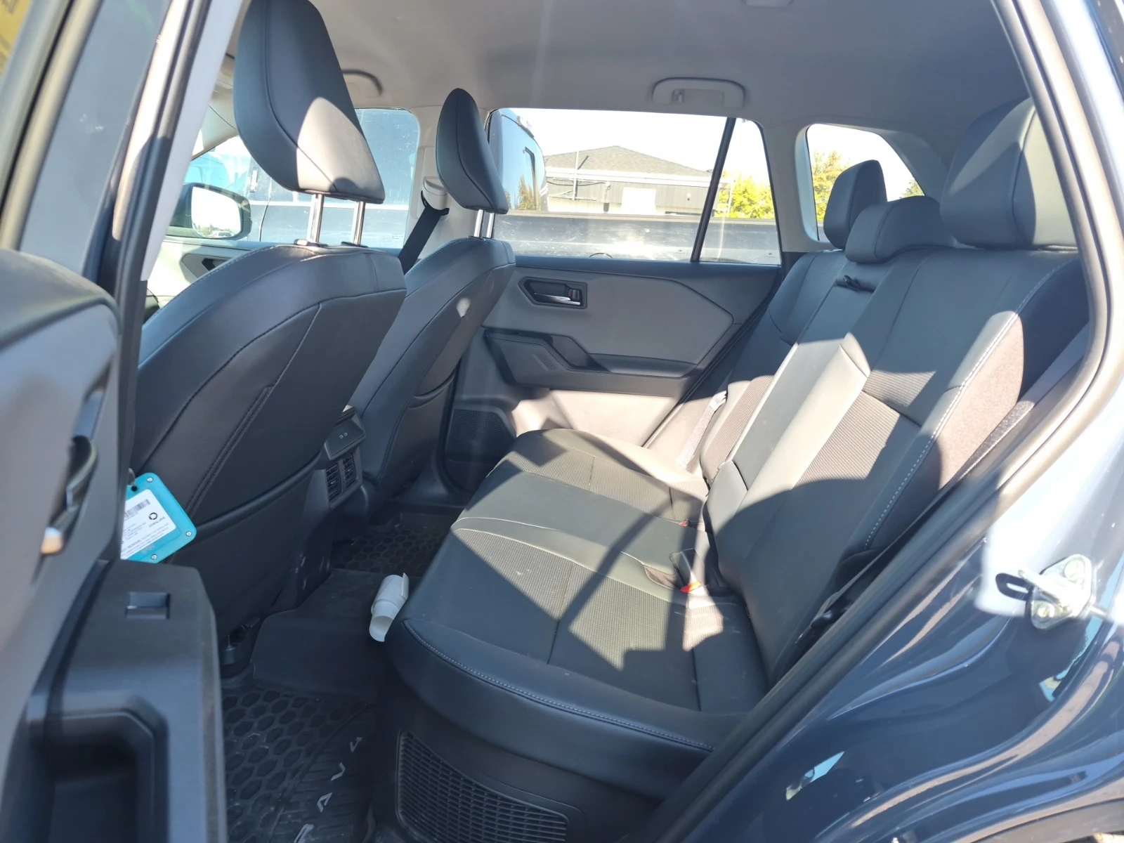 Toyota Rav4 Awd Xle Hybrid / Carfax / ������ | Mobile.bg � ����������� 11