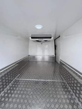 VW Transporter Т6.1 Хладилен, снимка 10