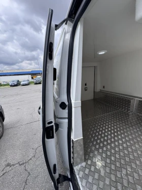 VW Transporter Т6.1 Хладилен, снимка 13