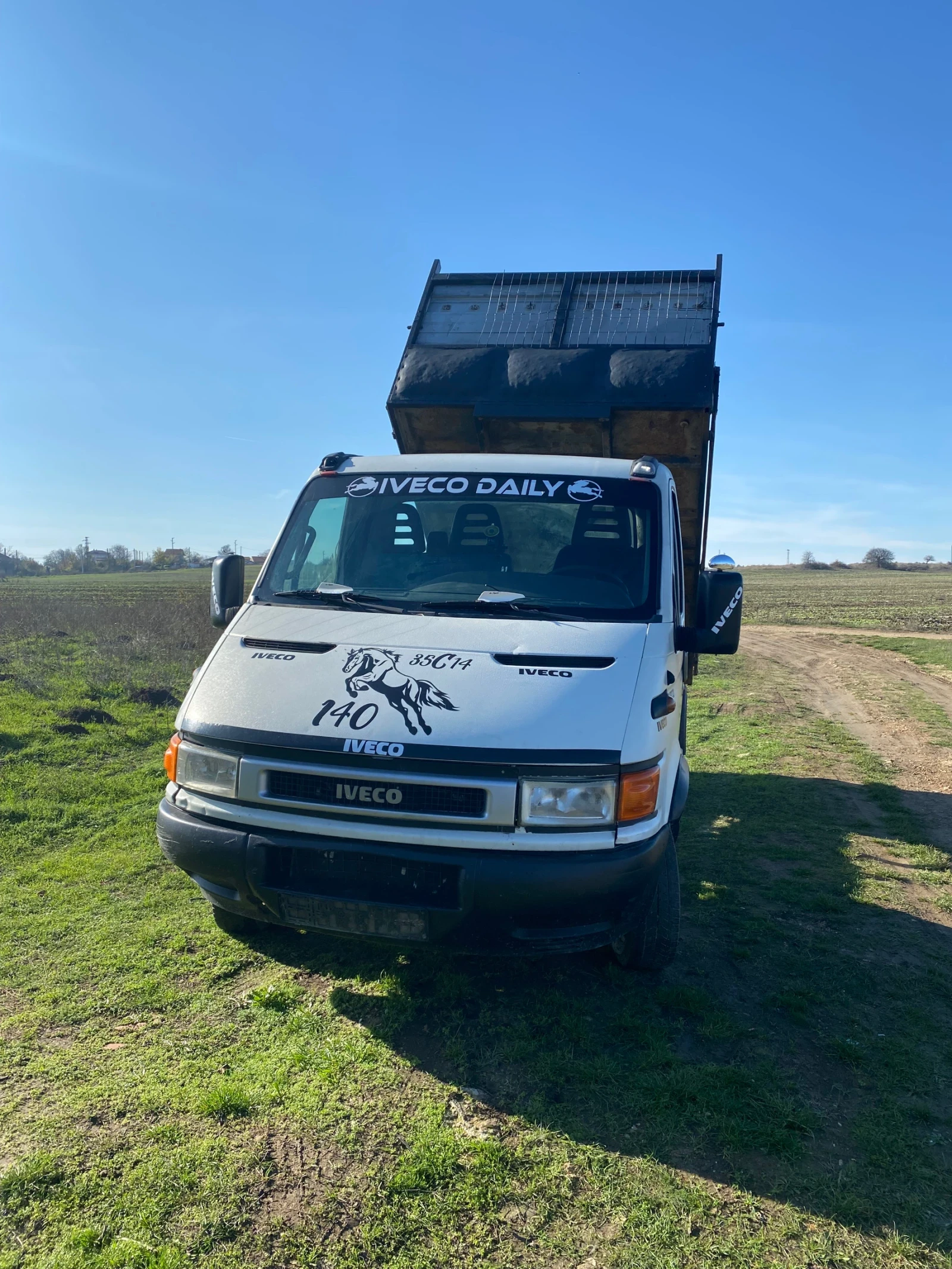 Iveco 35c11 2.8 механична помпа , снимка 1