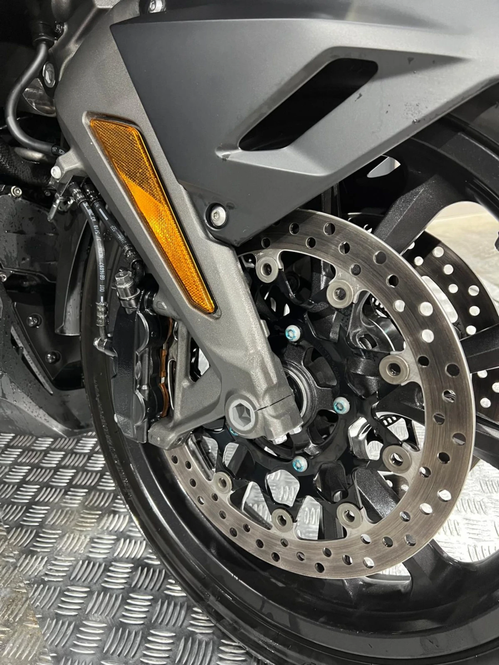 Honda Gold Wing DCT LIMITED EDITION 2020 SILVER SATIN | Mobile.bg   13