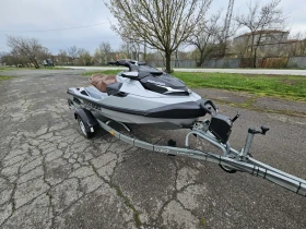 Джет Bombardier Sea Doo GTX limited 300k.c. 2018година | Auto.bg — изображение 2