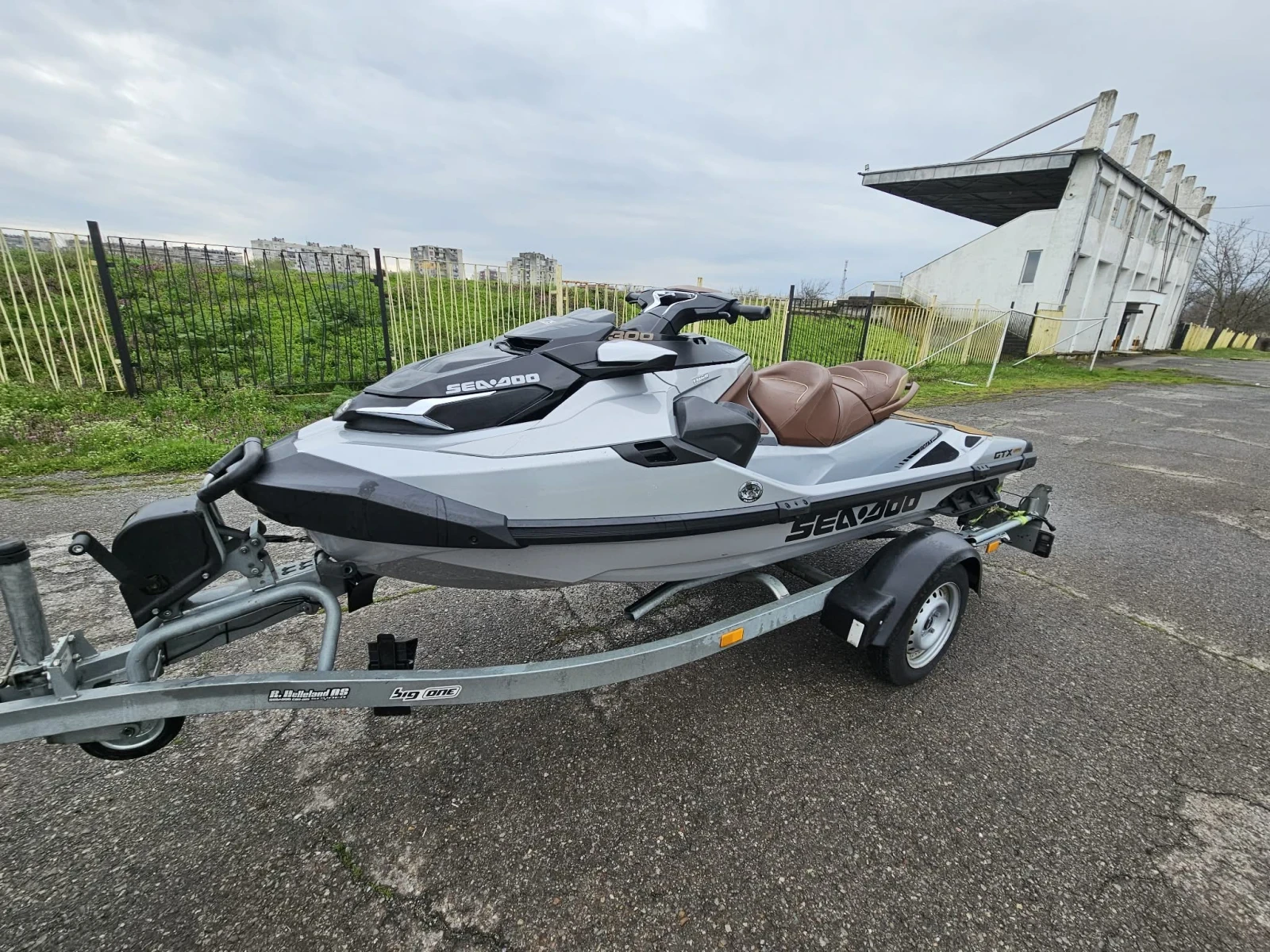Джет Bombardier Sea Doo GTX limited 300k.c. 2018година, снимка 7 - Воден транспорт - 54139675