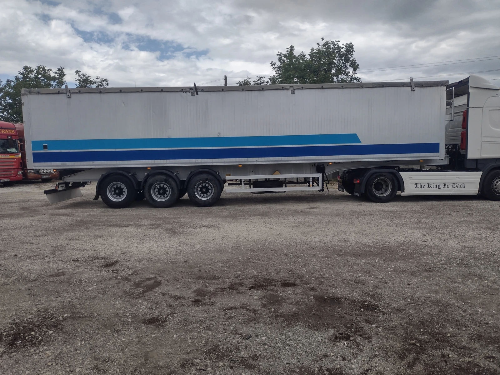 Полуремарке Benalu OPTILINER 106 68m3, снимка 3 - Ремаркета - 55358321